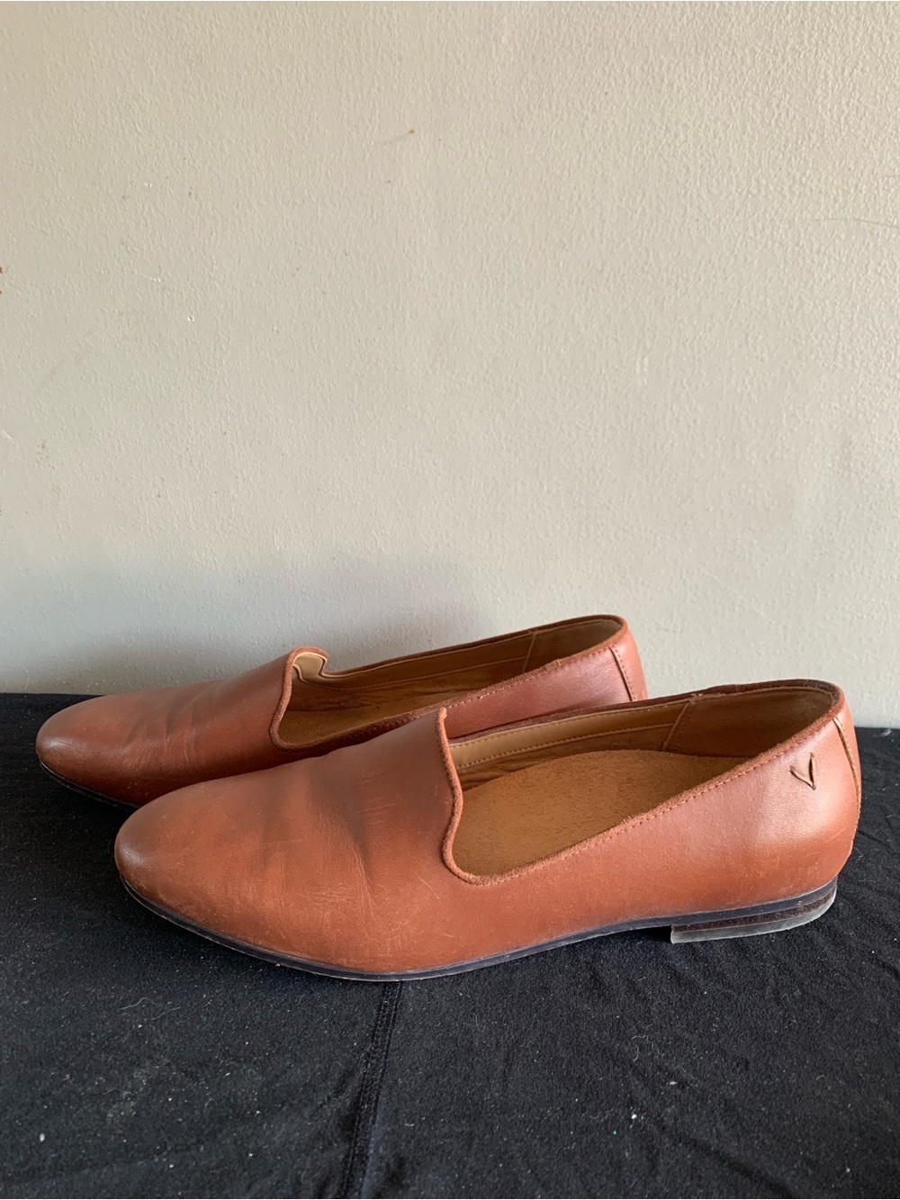 Vionic Women's Brown Leather Slip-On Loafers - Picture 4 of 5